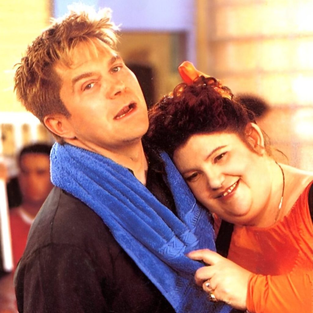 Marc et Madame Bellefeuille dans les filles d'à côté (1994)