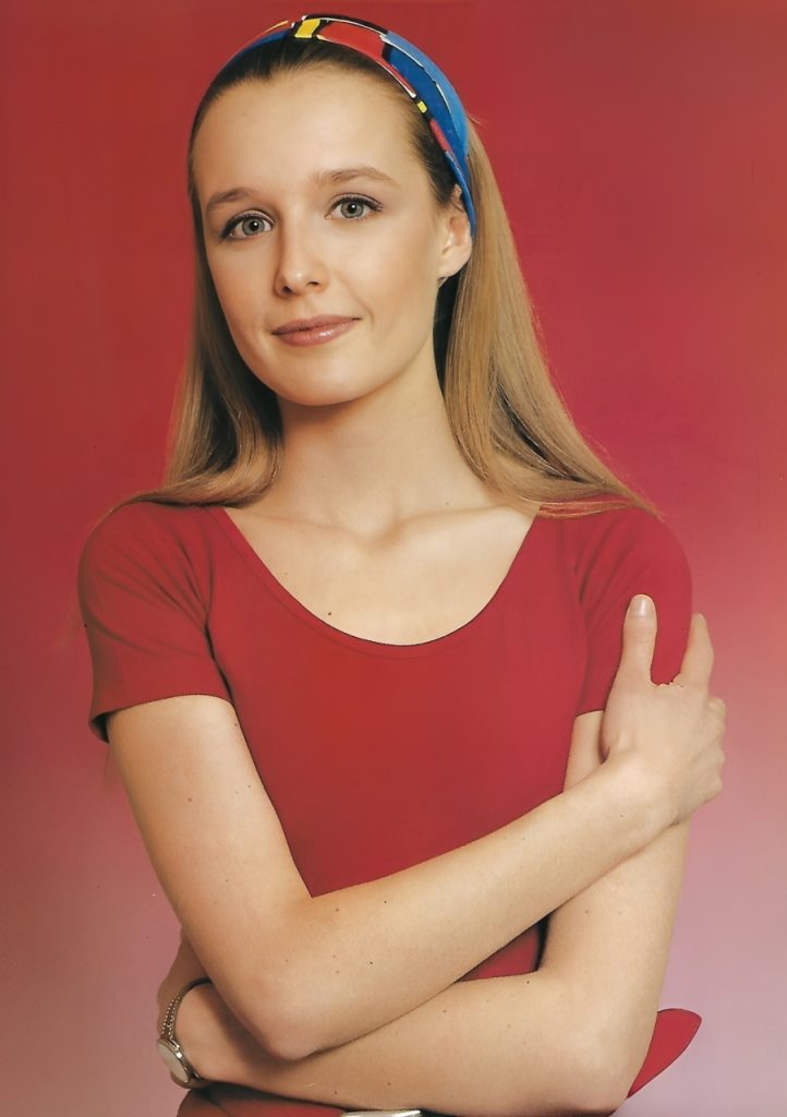 Julie Caignault - Isabelle dans Premiers Baisers